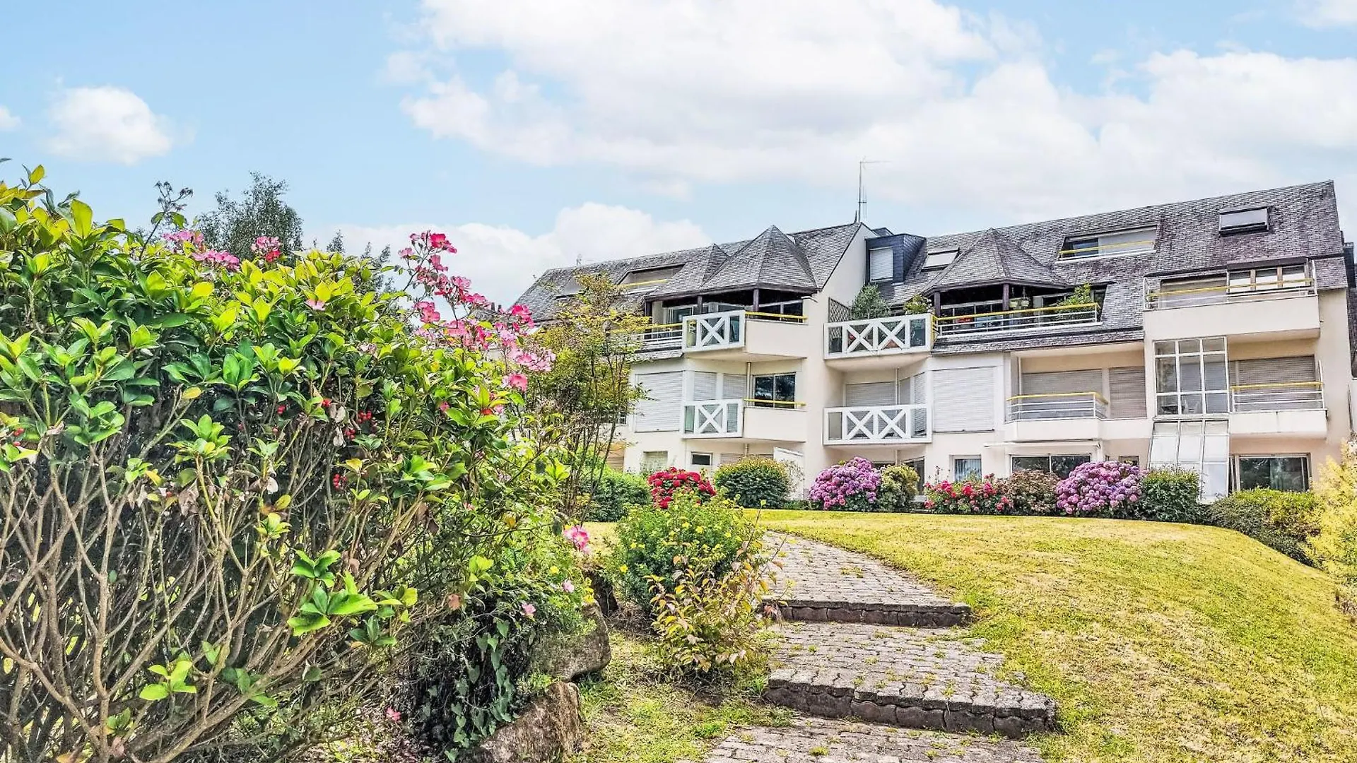 Apartment Calme Et Vue Sur L'Etang Au Duc By Interhome Vannes 0*,